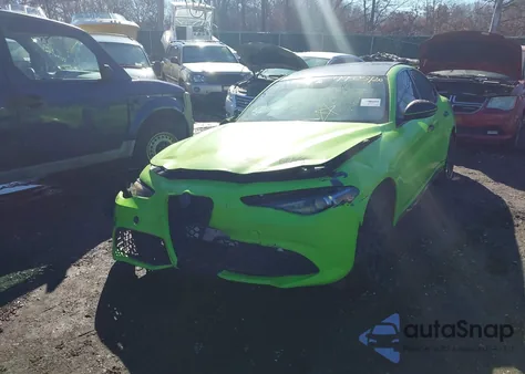 2018 Alfa Romeo Giulia Ti Sport Awd из США, поврежденный, VIN ZARFAEEN4J7579355